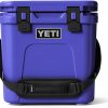 YETI Hopper Flip 18 Portable Cooler, Black 4